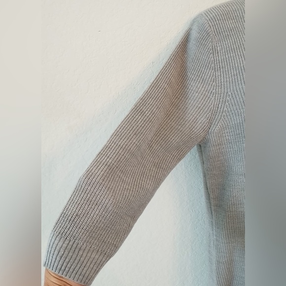 Soho NY&C Sweater Shirt Top Blouse Size Medium Women’s back tie Top NWT - Picture 3 of 11